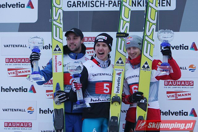 043 Podium konkursu